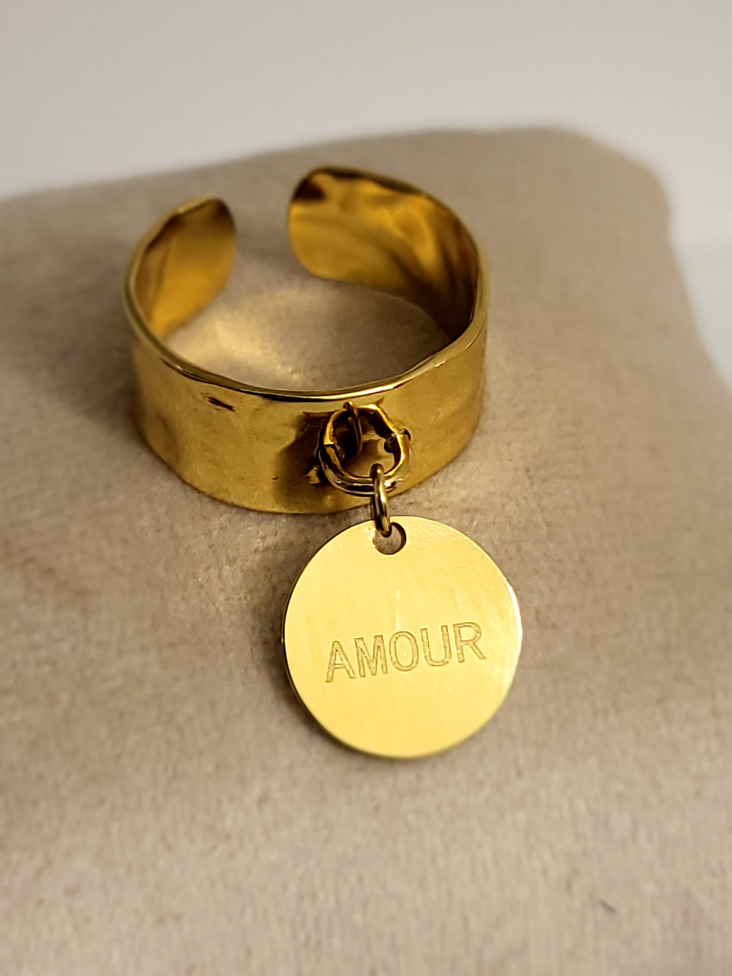 Bague breloque "Amour"